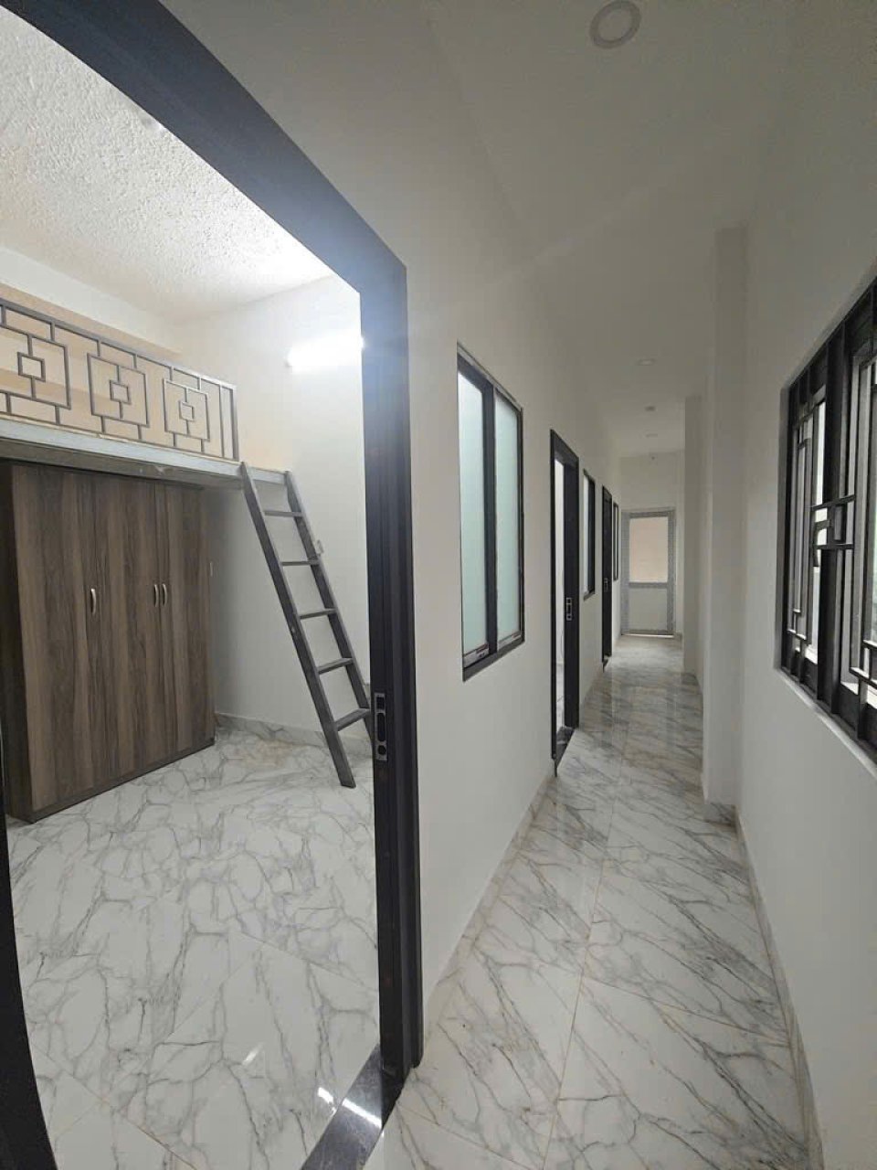 CHDV mặt tiền 19PN Xe hơi tránh 146m2, Vuông – Thạnh Lộc 15 Q12 - Ảnh 2
